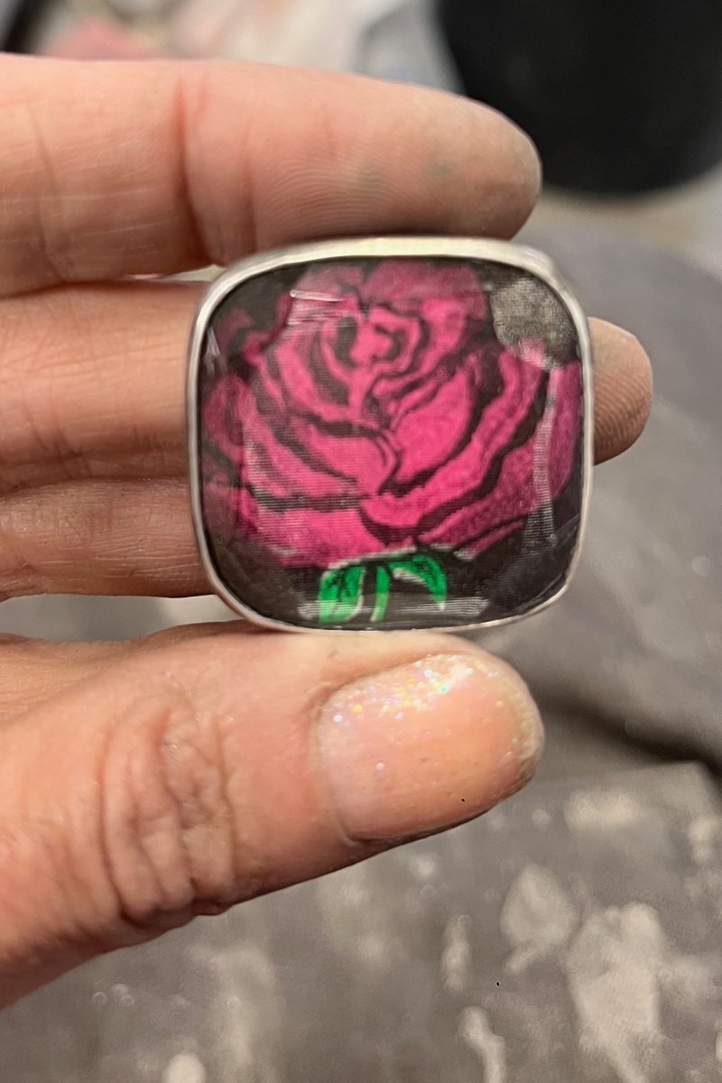rose_brooch_held.jpg