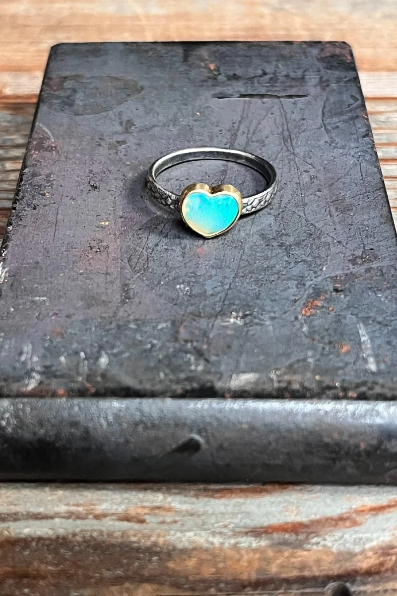 opal_heart_ring_2.jpg