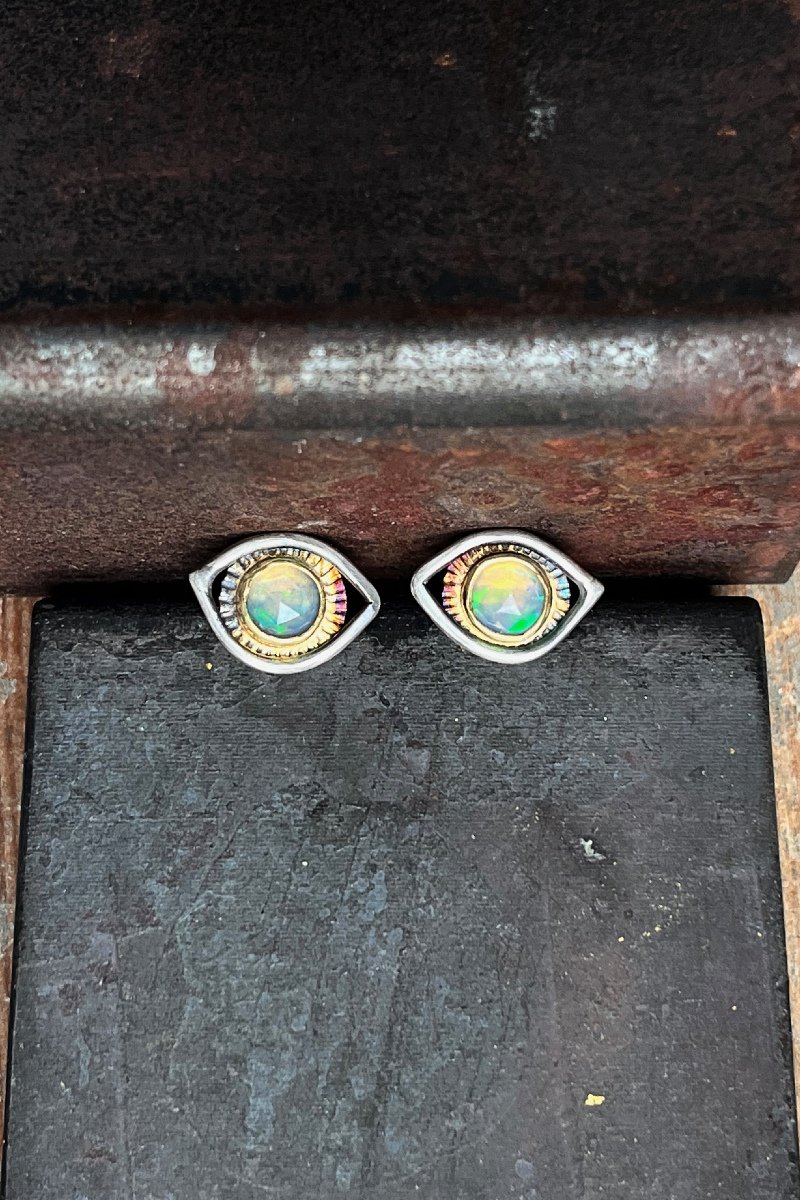 opal_eyes.jpg