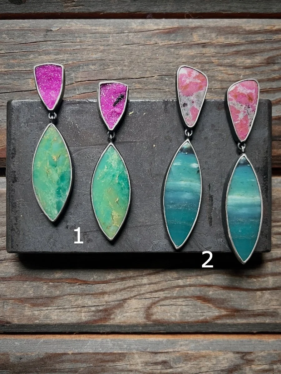 pink_green_earrings_numbered.jpg