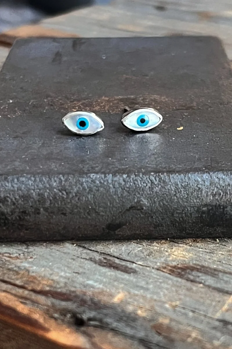 Tiny Eye Studs