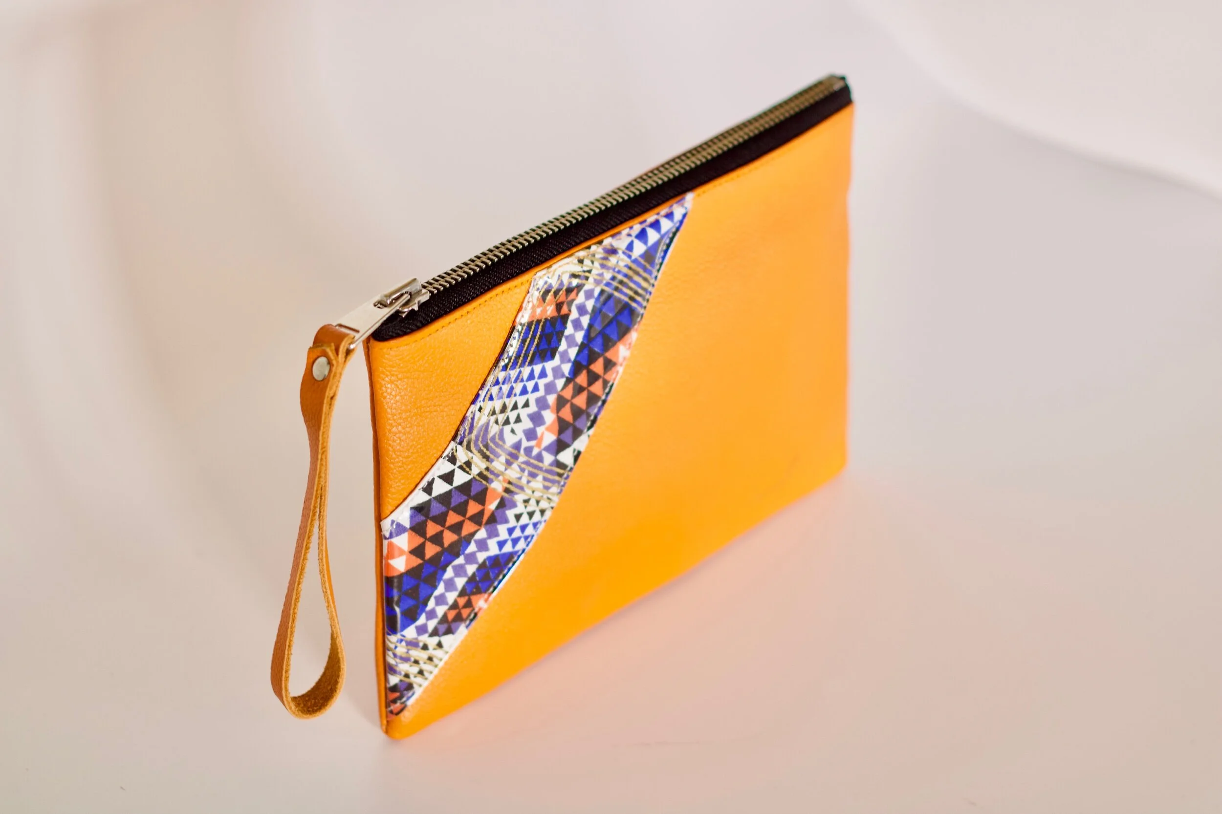 2DC215F7-822D-44FA-B721-98FE09ECF1C2