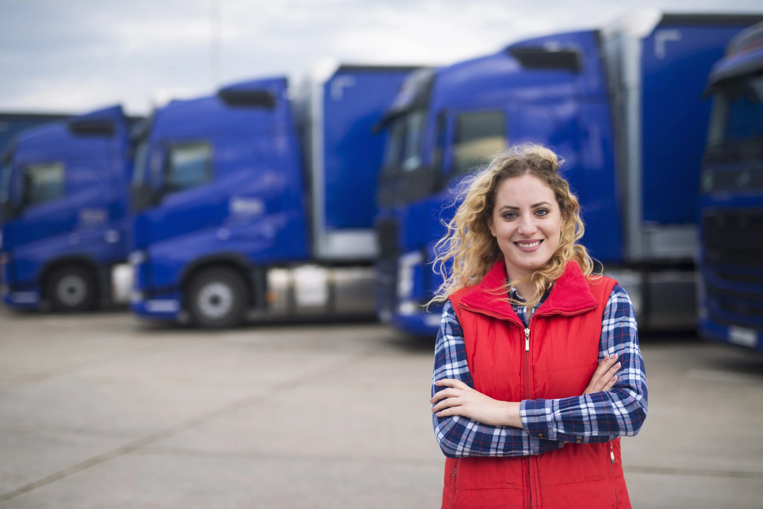 Volvo Trucks orders and deliveries rise in Q3 despite supply constraints -  FreightWaves