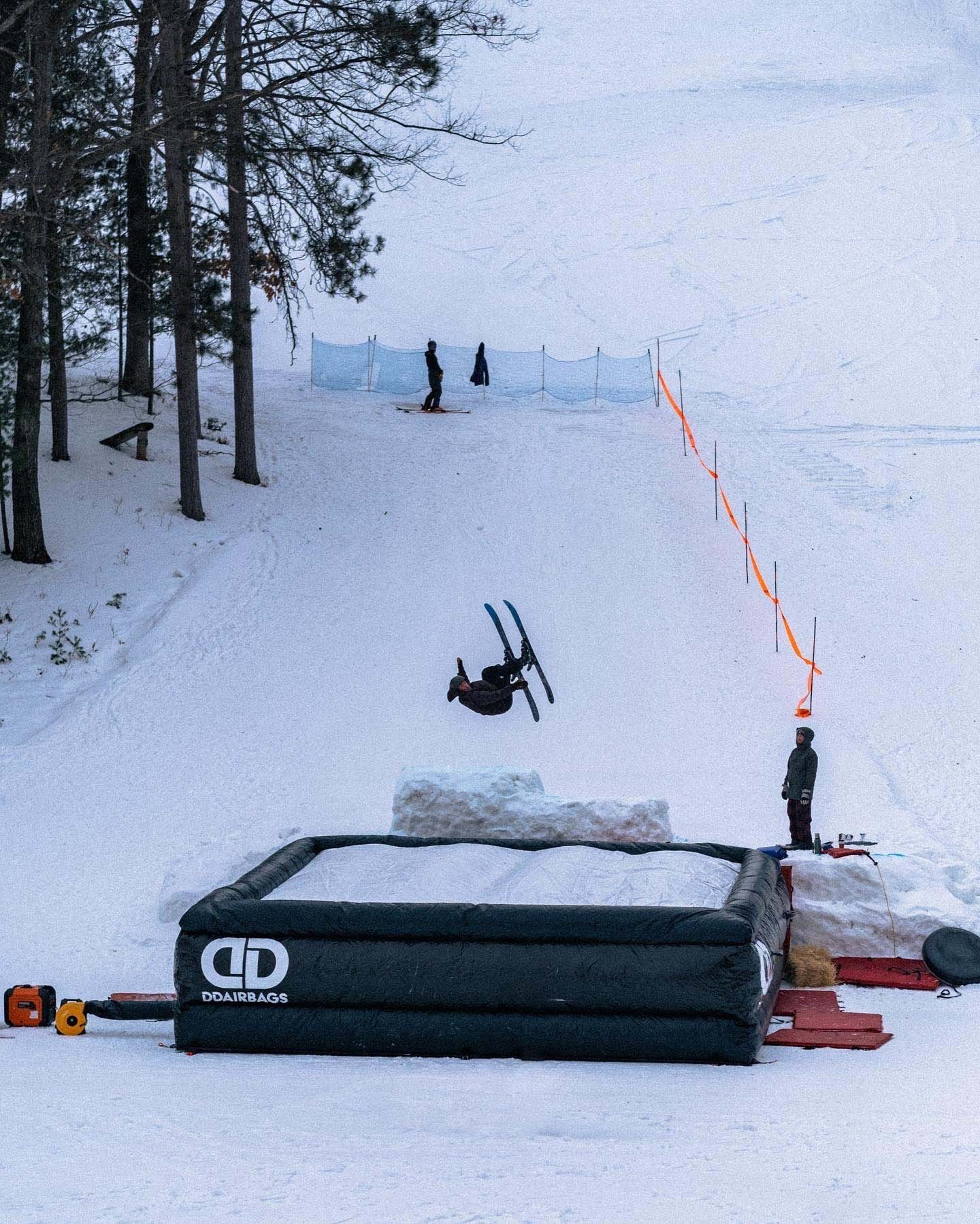 ddairbags-ski-snowboard-06.jpg