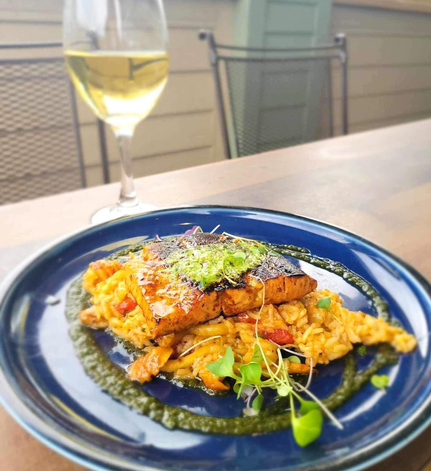 Happy Friday! To celebrate making it through the week, stop by to try our weekend special! We&rsquo;re dishing up this beautiful marinated salmon that&rsquo;s served with Carolina gold rice, cherry tomatoes, @highcountryfungi chestnut mushrooms, and 