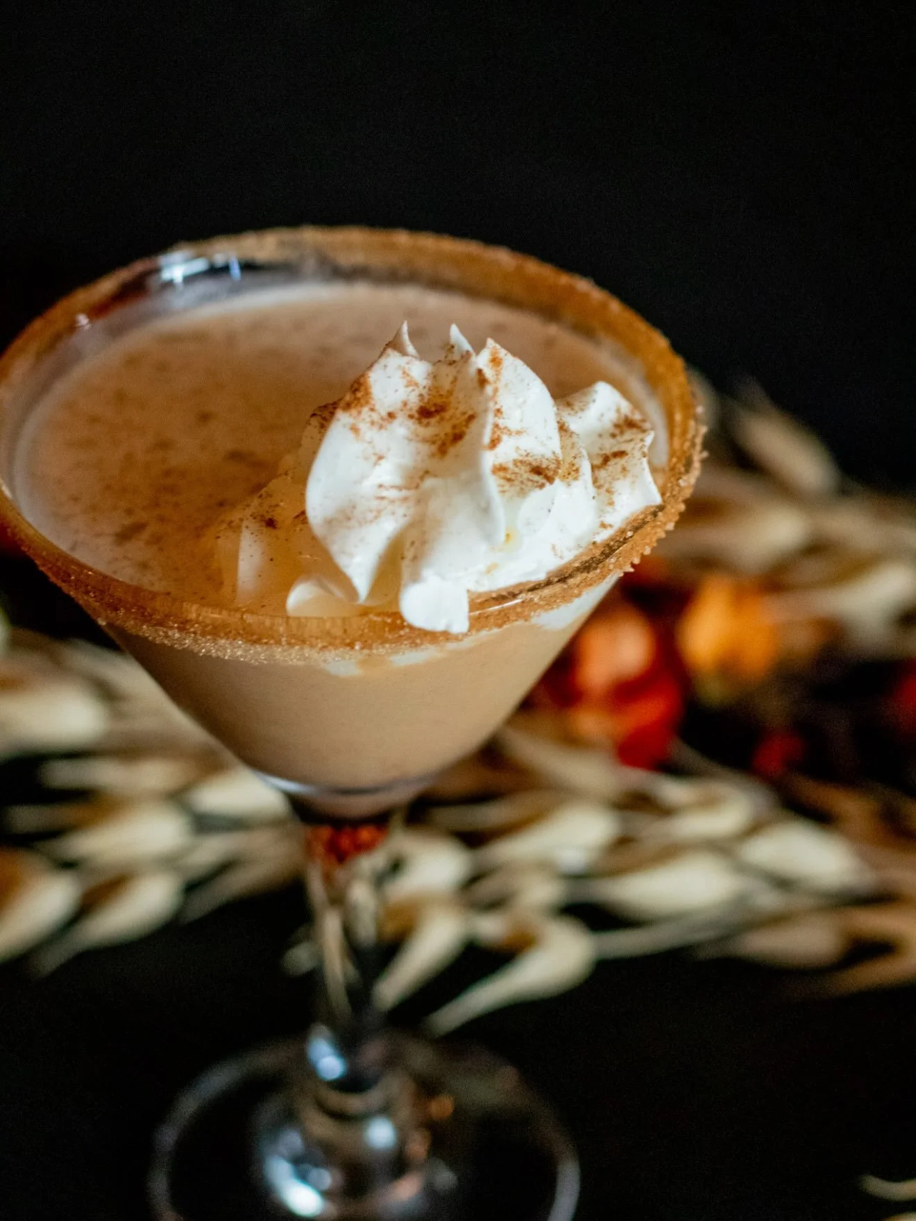 It&rsquo;s Martini Monday!!!! Every first Monday of the month we are open from 4:30pm - 7pm for mingling, cocktails and snacks. Come out and join us tonight!
#loveblowingrock #blowingrocknc #storiestreetgrille #828isgreat