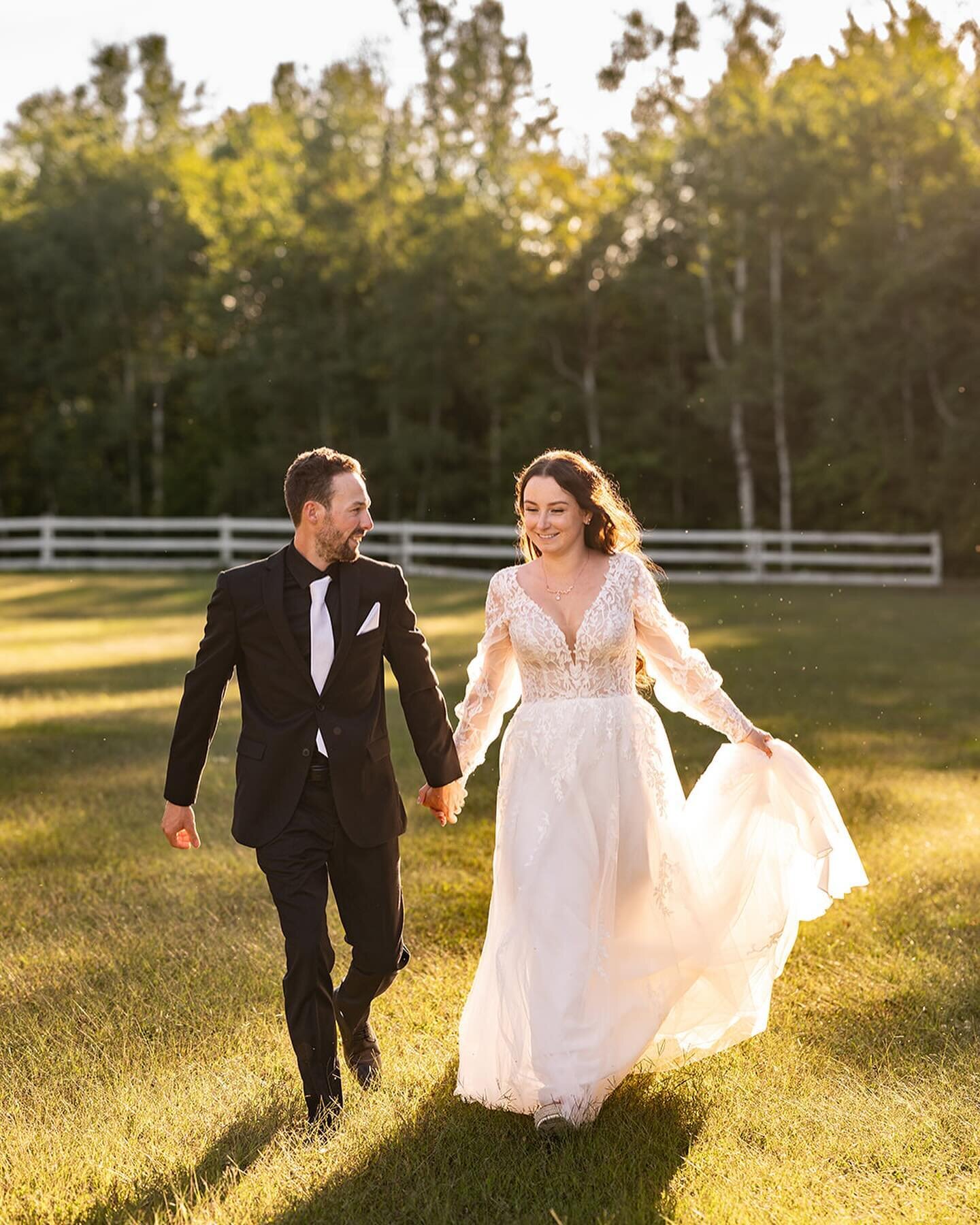 Still obsessing over Katia &amp; Patrick&rsquo;s September wedding 🤍

Perfect weather ☀️
Perfect light ✨
Perfect couple ❤️

Wedding dress: @boutique.oui.je.le.voeux 
MUA: @cakefacekatherine 
Hairstylist: @studio_roche_papier_ciseaux 
Videographer: @