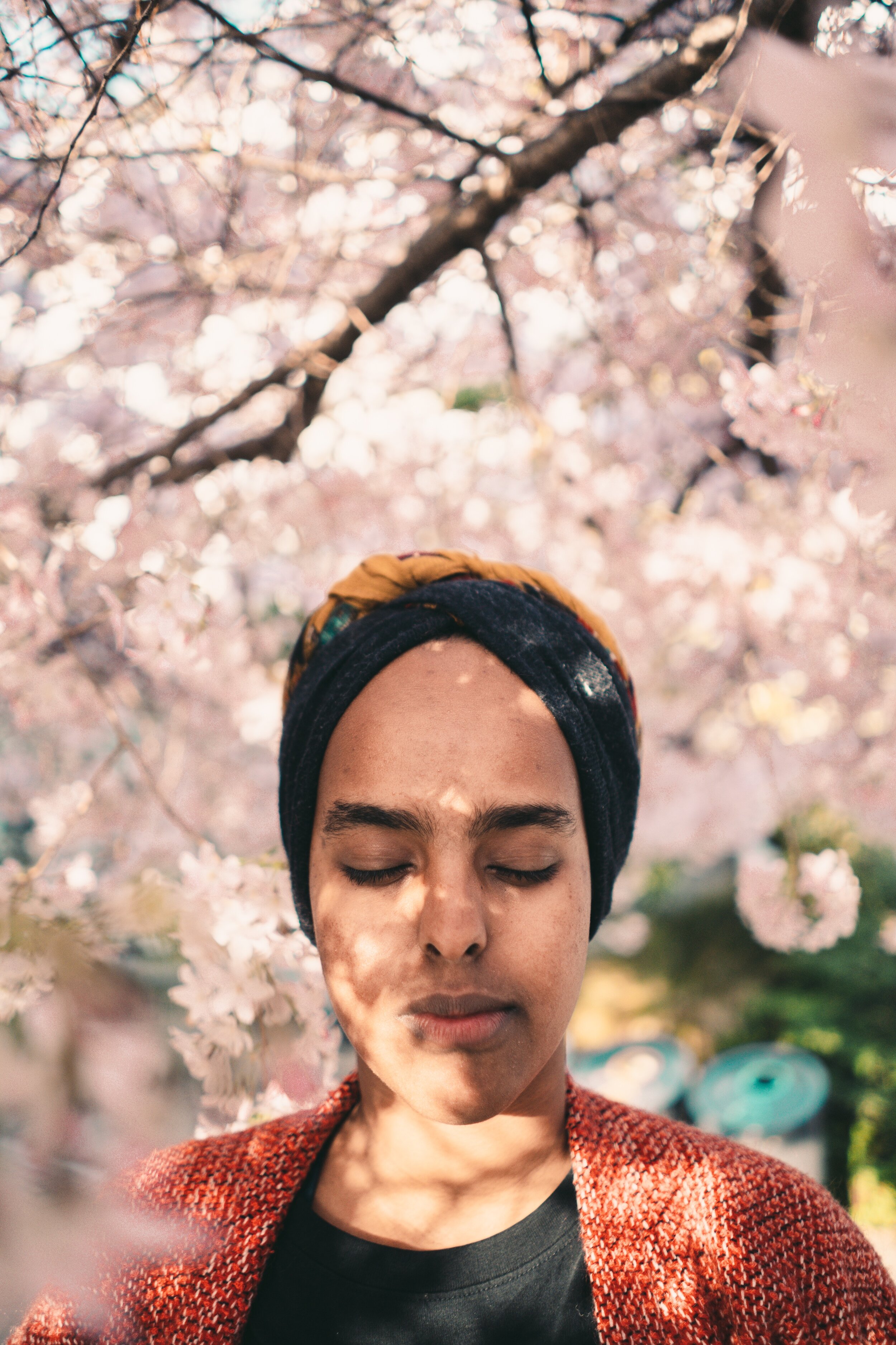 Podcast: Headscarves and Good Yarns 