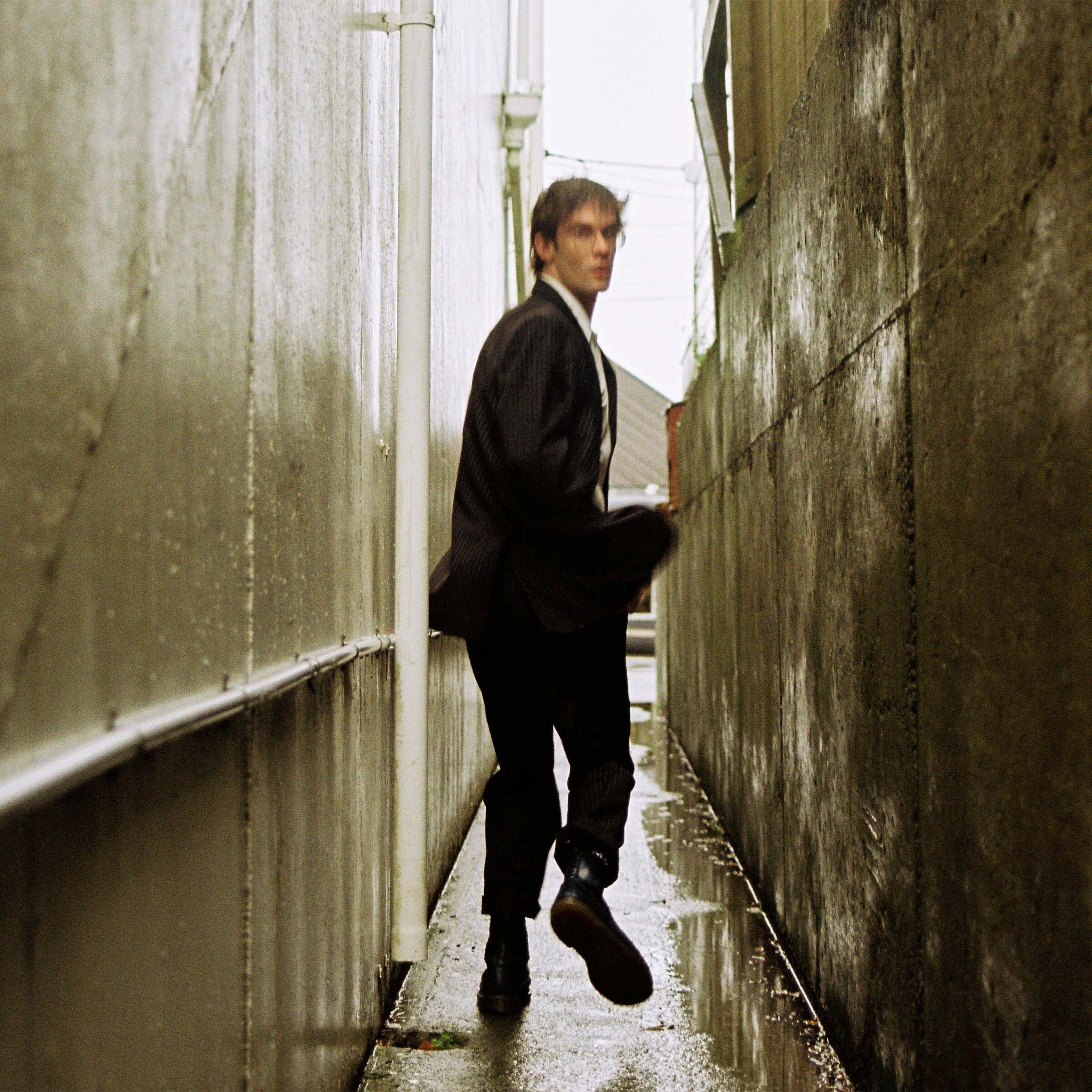 On-set of All Night Long with Sam Cullen