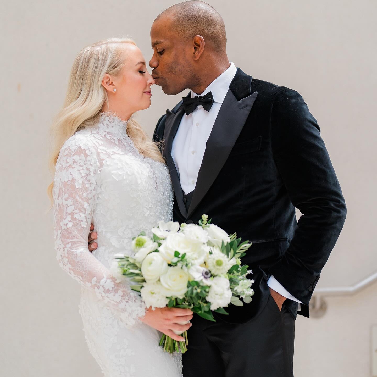 So very CLASSIC. We can&rsquo;t get enough of the velvet and lace combo! #whiteandgreenwedding #handinhand