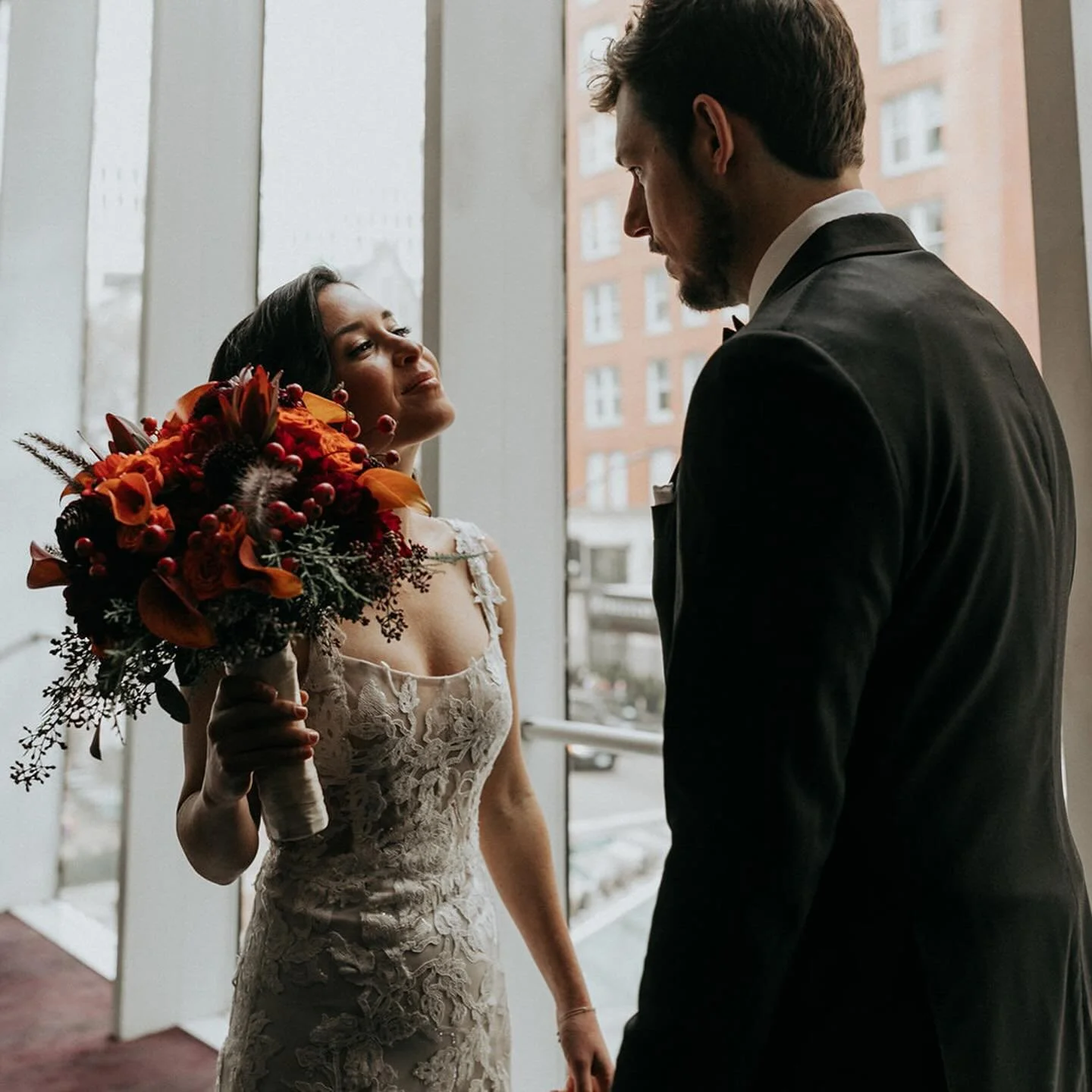 Thankful, grateful and totally obsessed with these harvest hues! #autumnfloral #bloomsandblessings