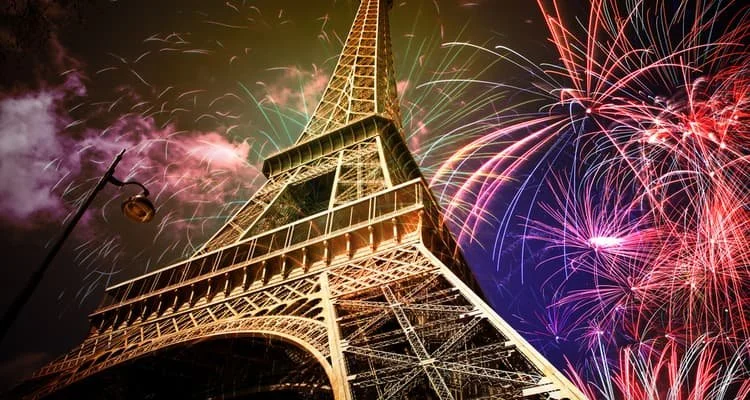 New-Years-Eve-Paris.jpg