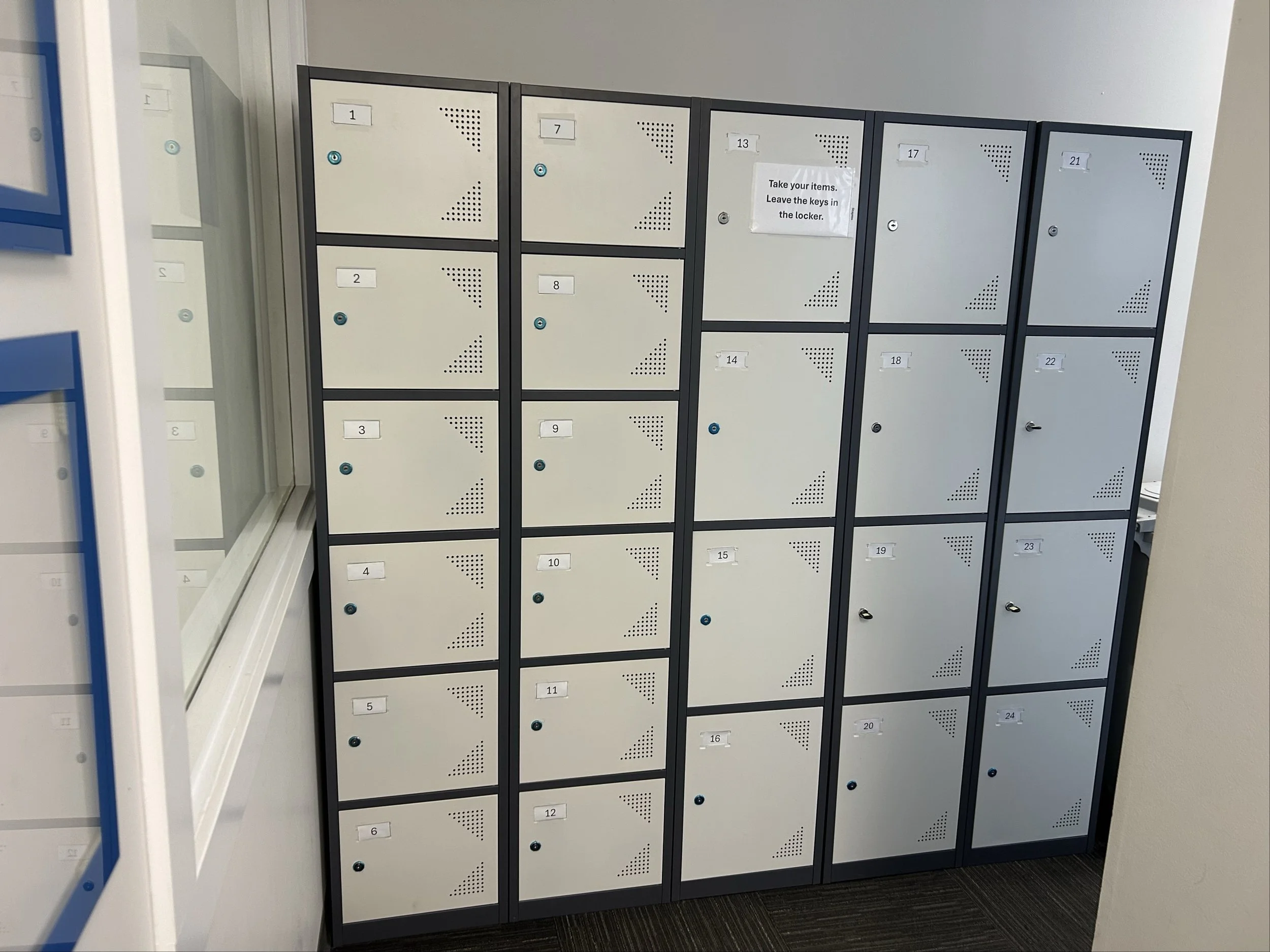 Kamloops_lockers.jpg