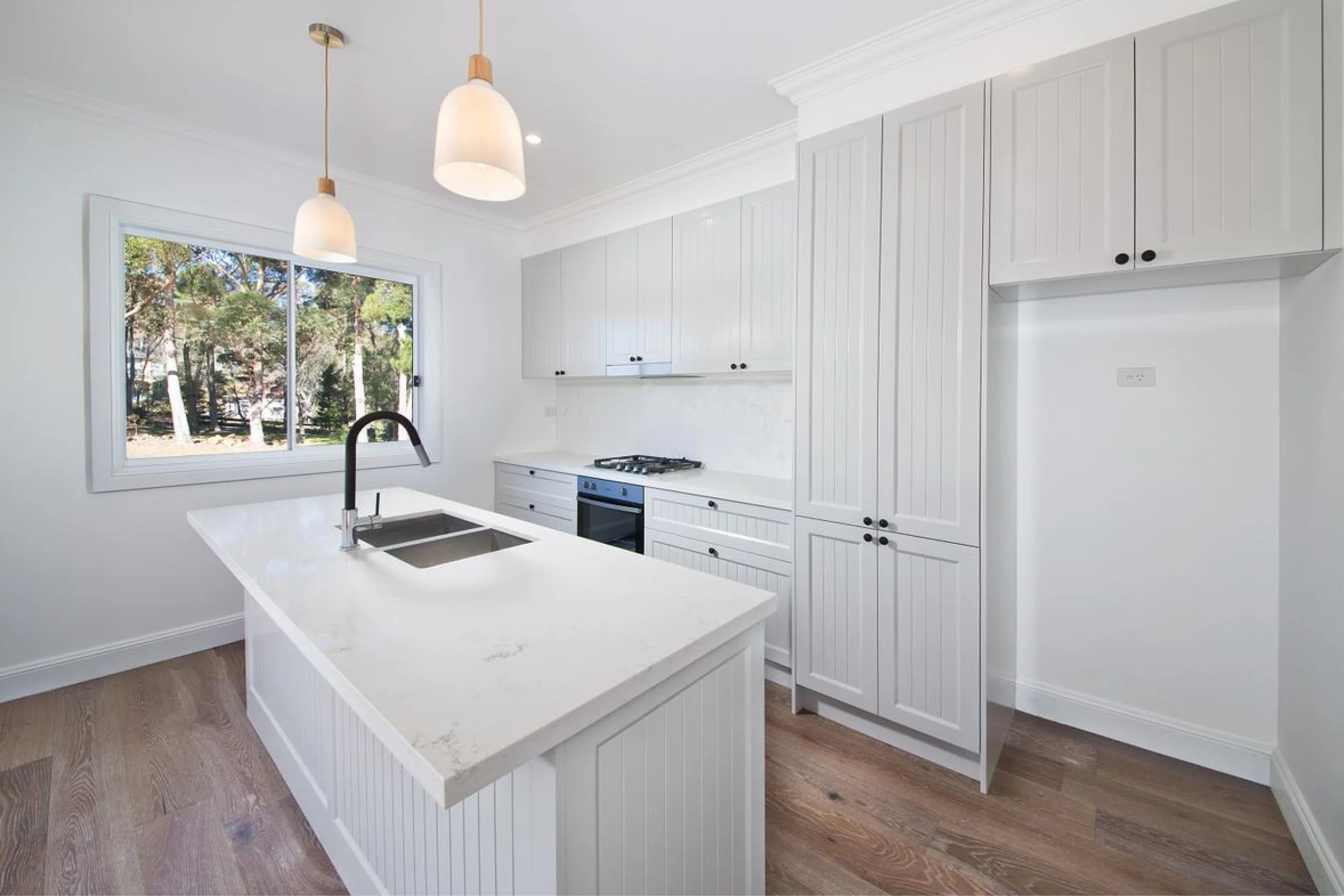 Kitchen gallery 3x2 5.jpg
