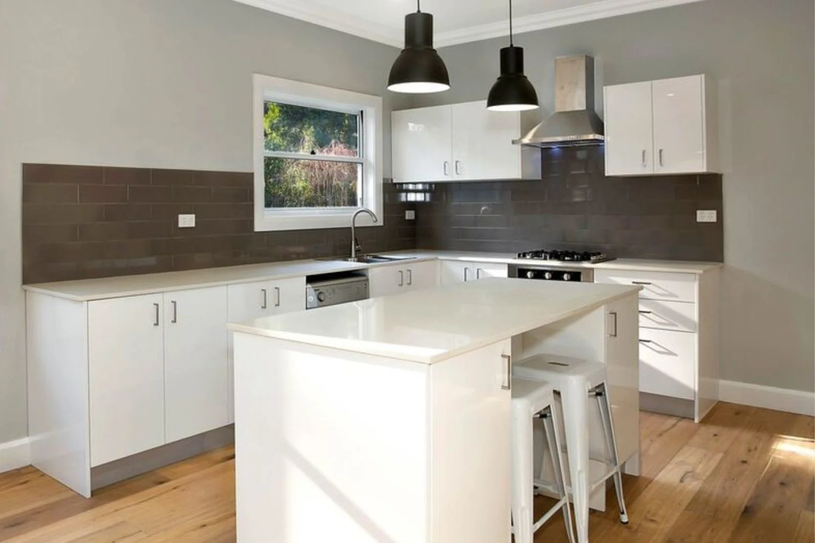 Kitchen gallery 3x2 11.jpg