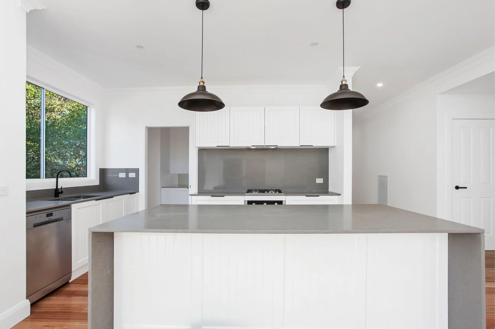 Kitchen gallery 3x2 9.jpg