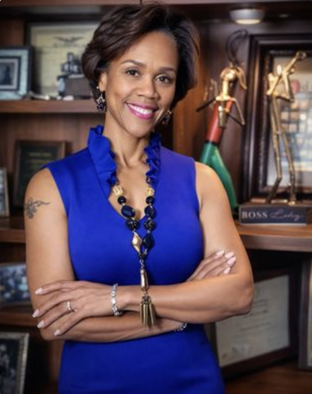 COACH TAMI VIENN ALLEN • Therapist &amp; Cycle Coach