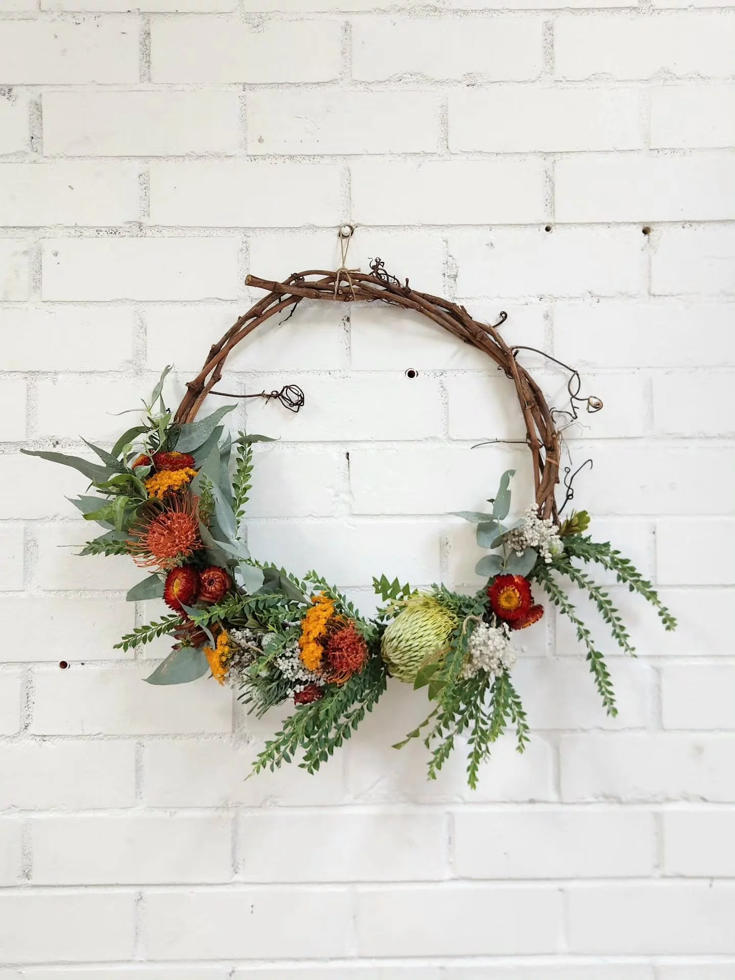 🎄 Eco Christmas Wreath Workshops are here! 🎄 

This year we are running 3 different workshops! Our annual collaboration is always magical! @openhandscreative X @eukafloraldesign

Get your tickets now to secure your spot 🎟✨️

📅 7th of Dec @feldand