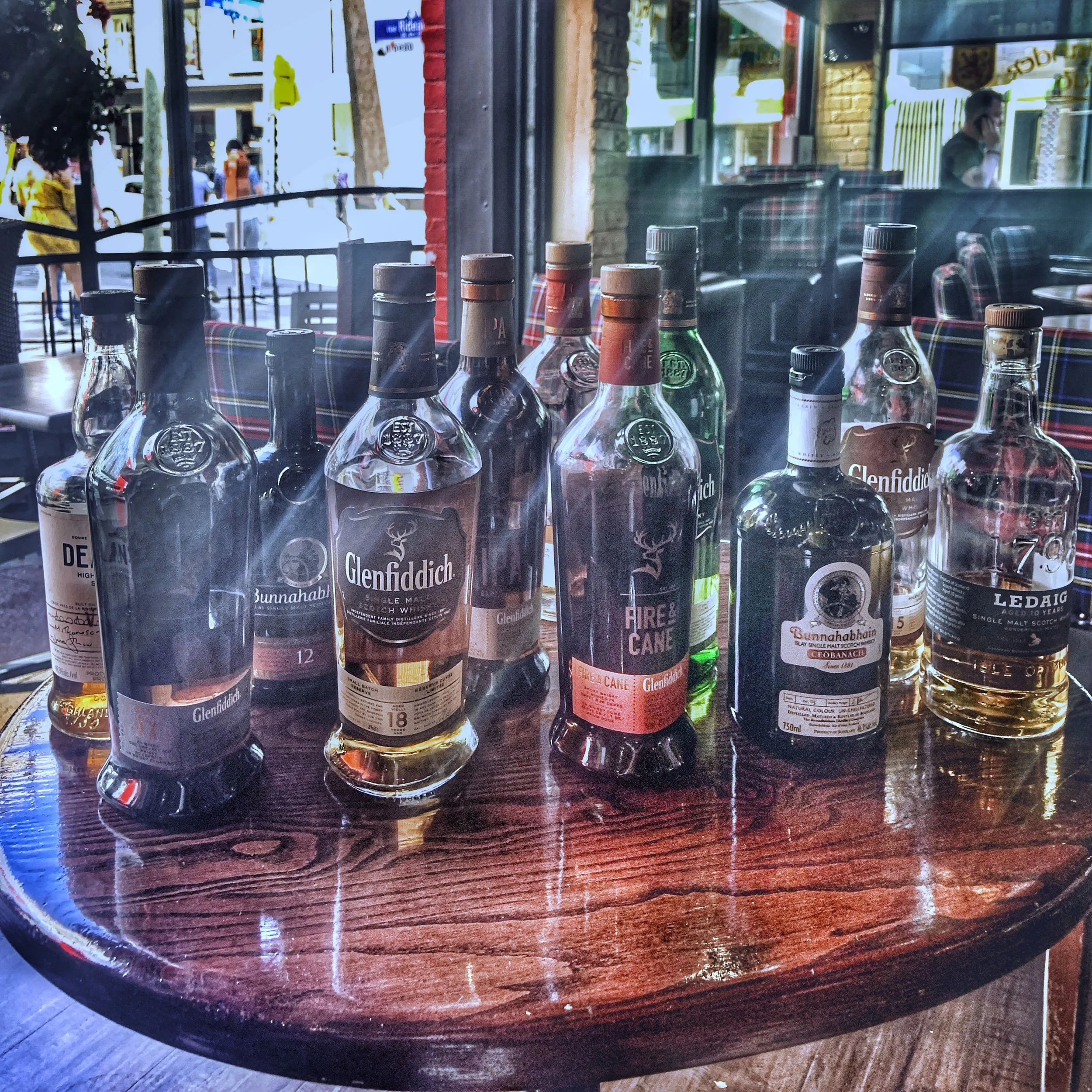 highlander-pub-scotch-party.jpeg