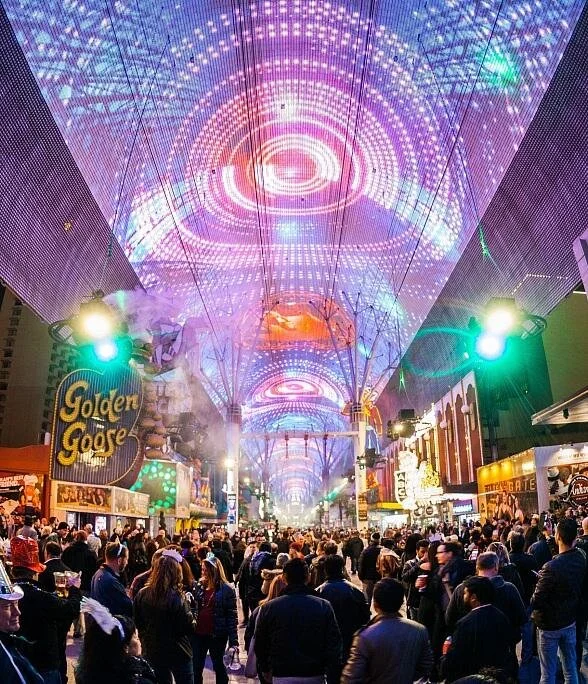 fremontstreet.jpg