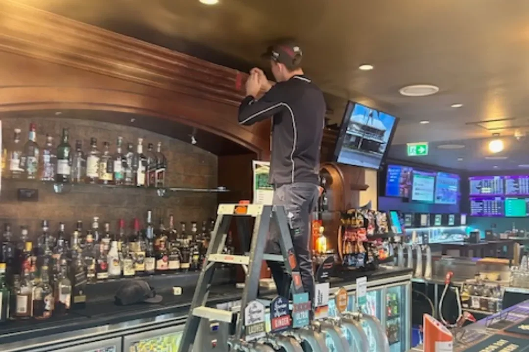 Electrician Blacks Beach