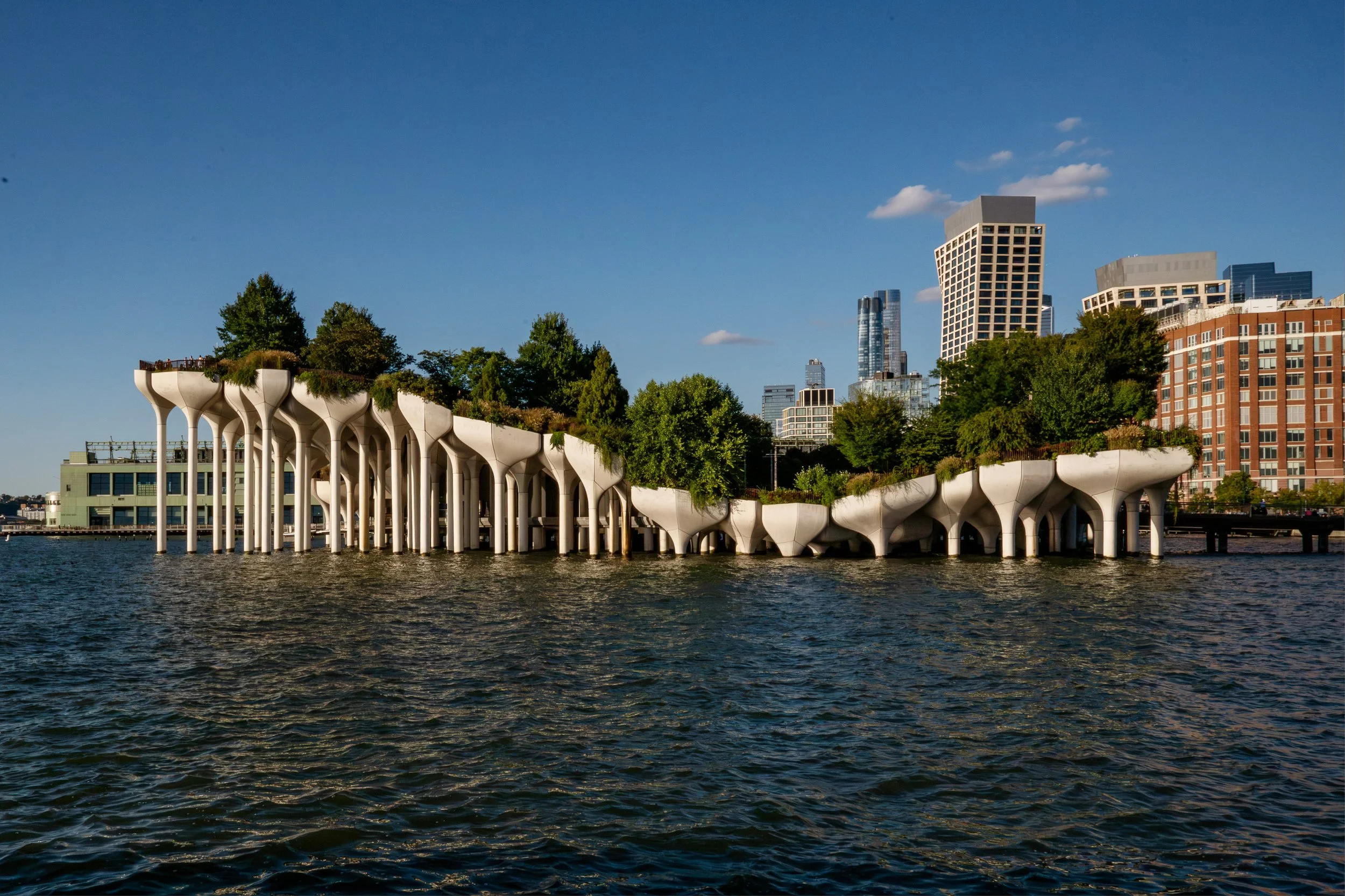 Heatherwick's Mushrooms Design near Meatpacking District