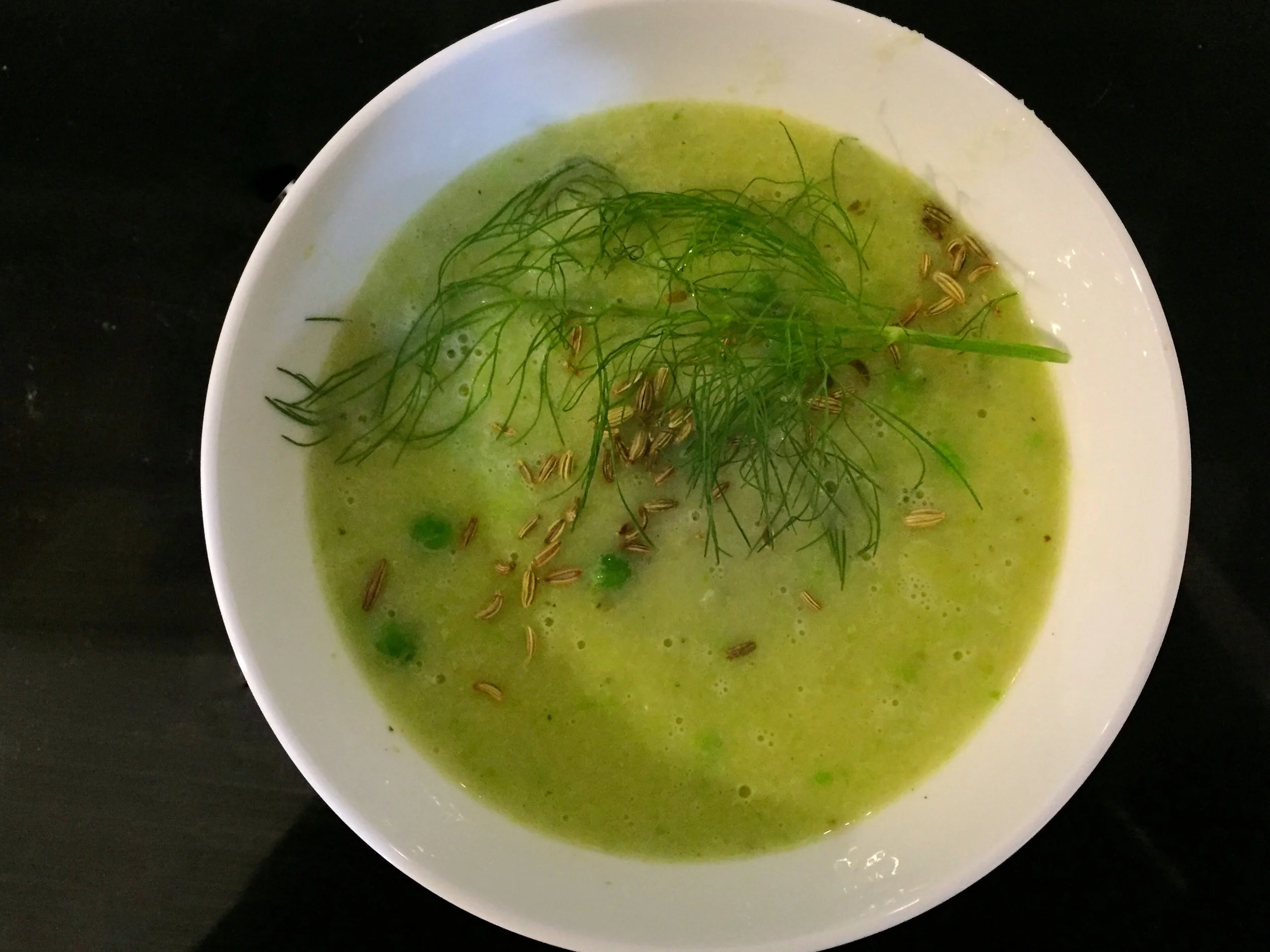 Pea and fennel soup