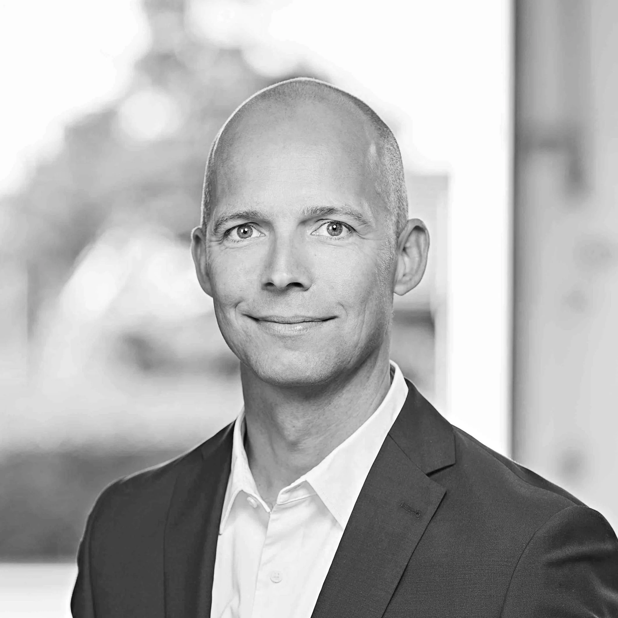 Peter Sorgenfrei CEO peso@letsholo.com LinkedIn