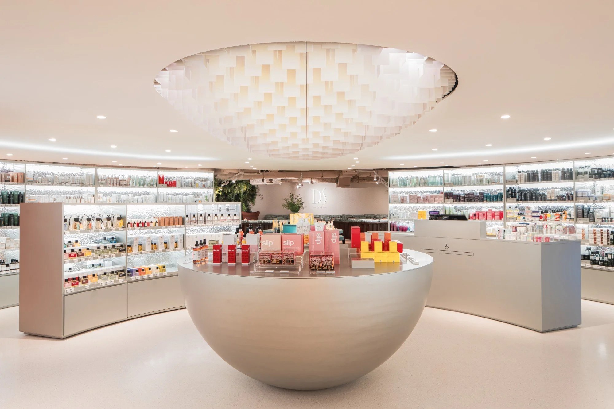 Galeries Lafayette Haussmann launches the first space in Europe entirely dedicated to wellness