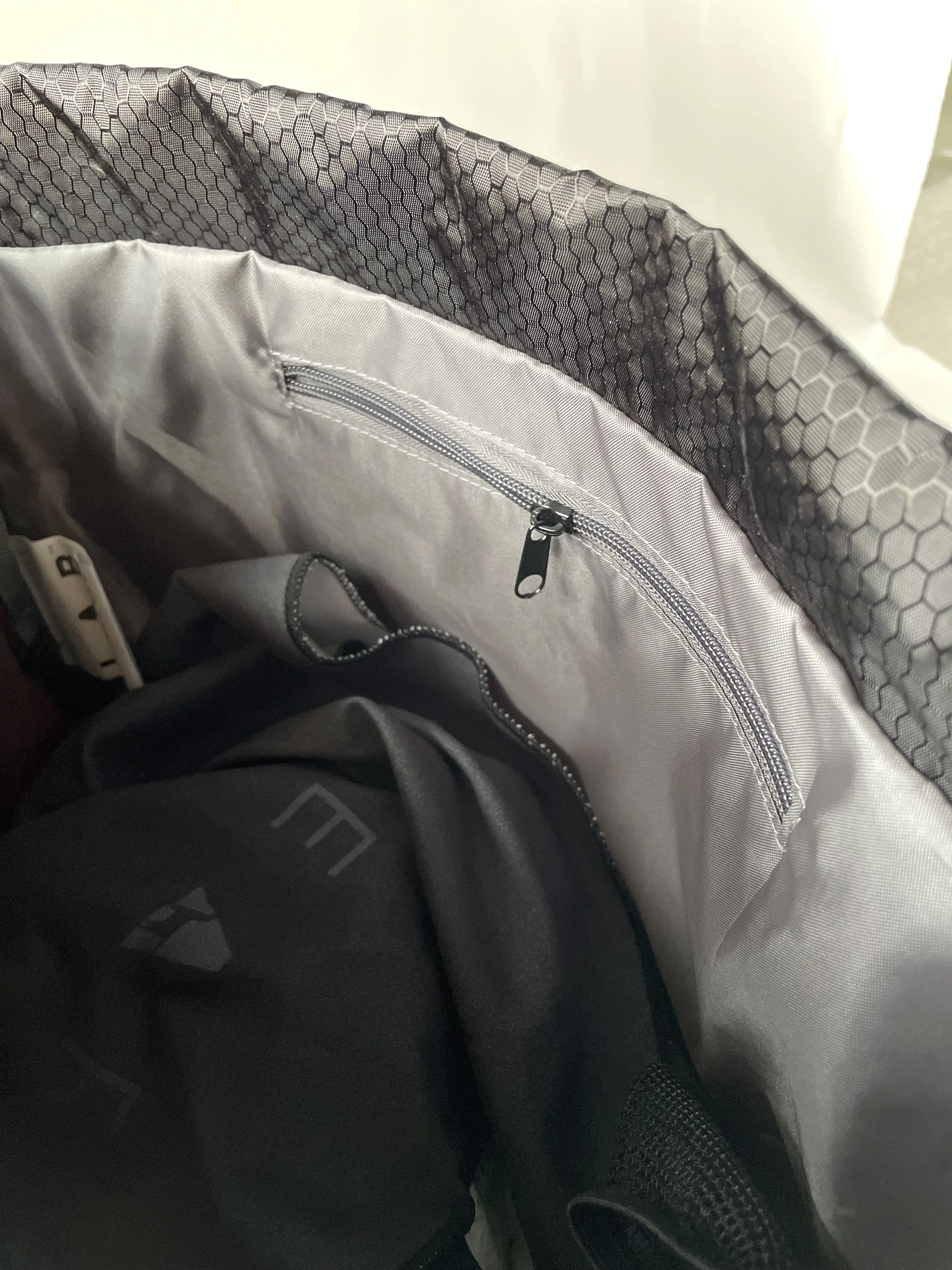 SpalshproofBag5.jpg (Copy)