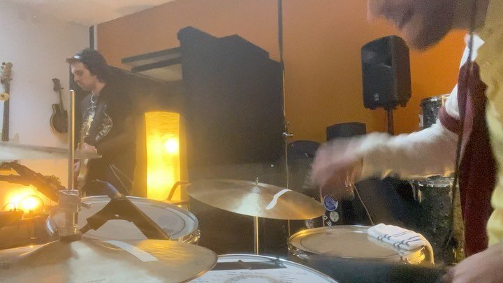 A good day recording some tubs in Manchester last week. Loving the dance moves kostas shagger