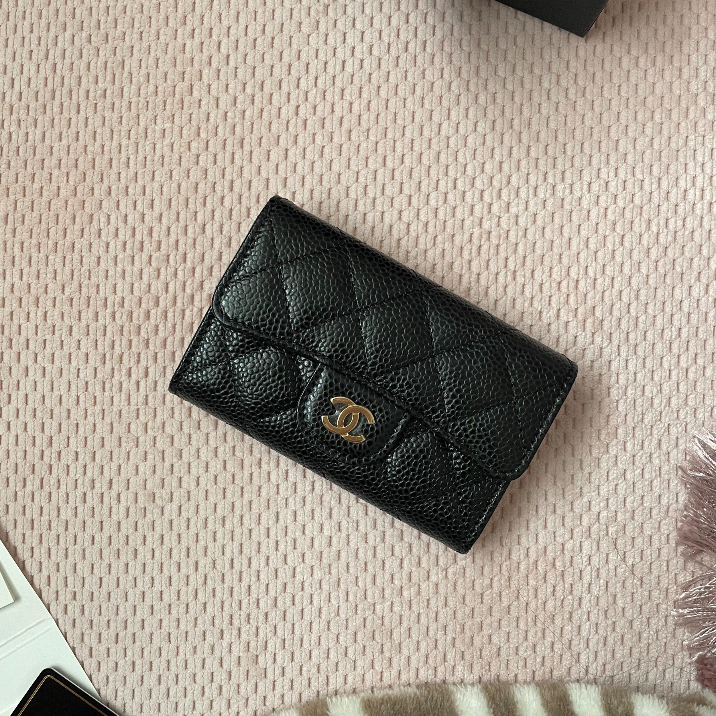 chanel grocery store bag holder