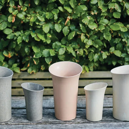 husk lipstick vase selection