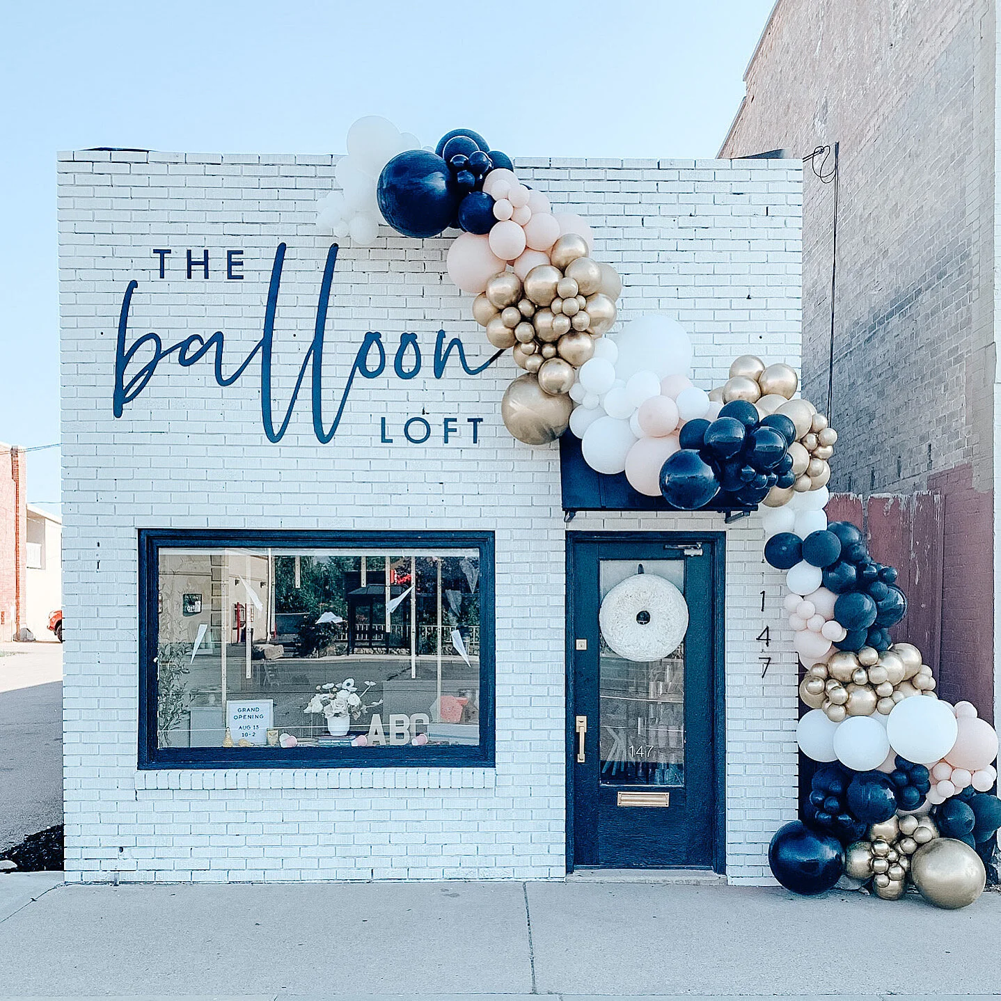 THE BALLOON LOFT