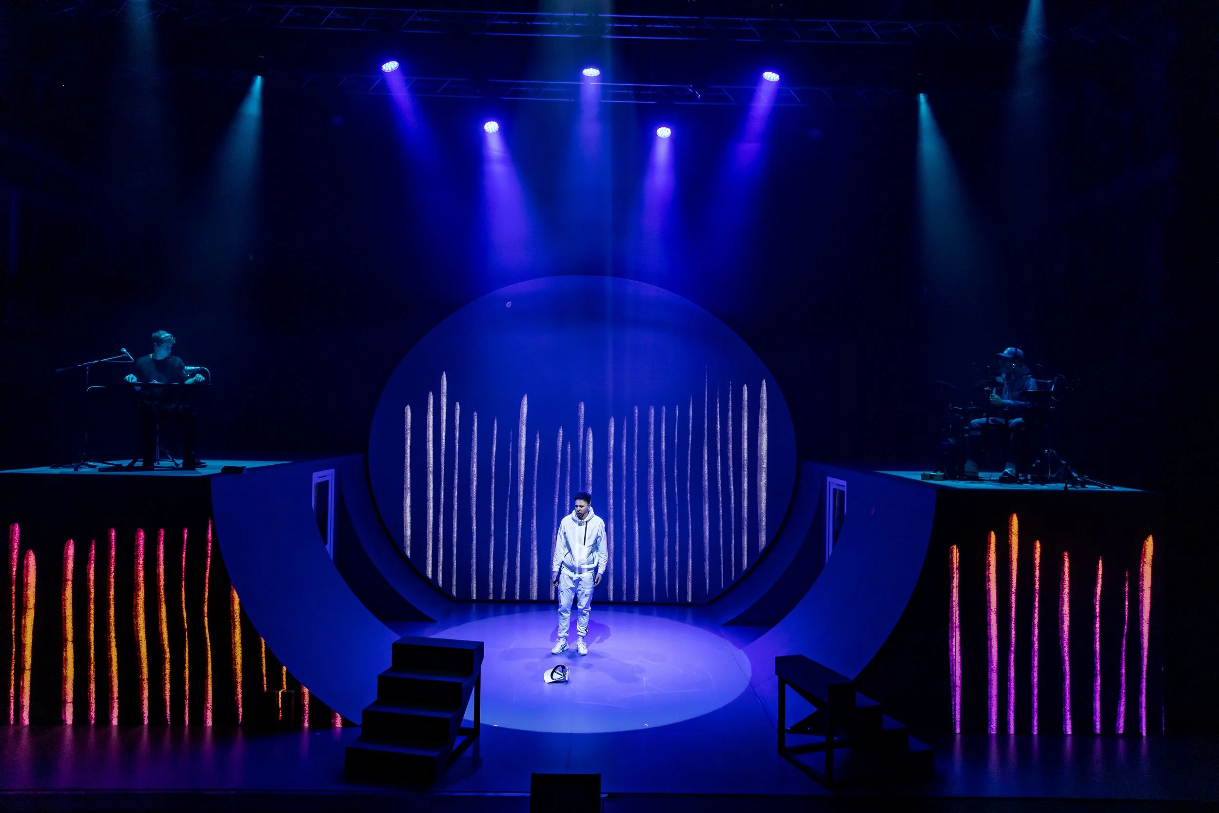 20221108_Simon Ayre_Making of a Monster-237.jpg