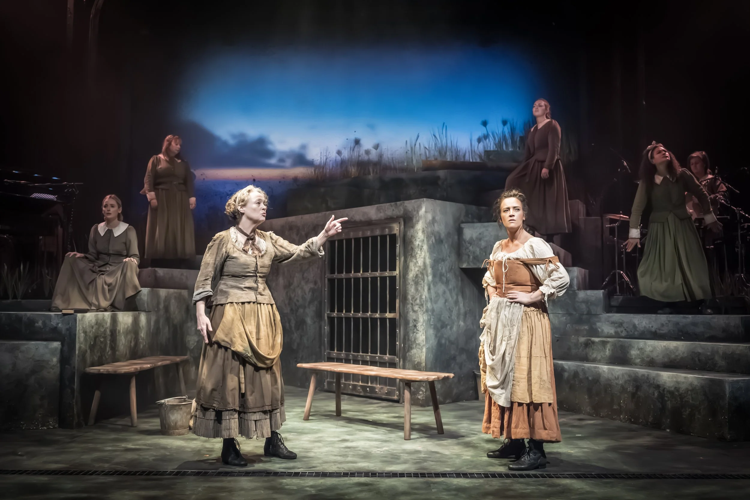 Coven PROD-06026.jpg