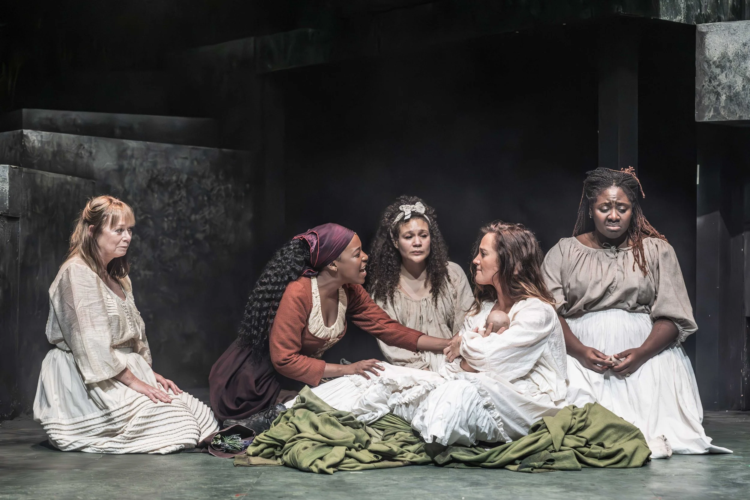 Coven PROD-09643.jpg