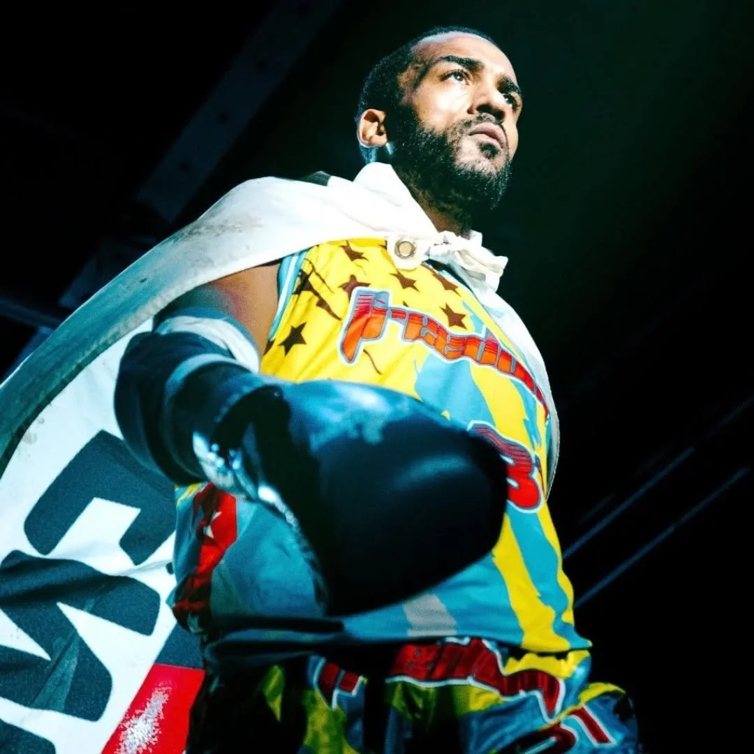 Still sharp. 🔪
&bull;
@sharpsanders embodies what it means to have a fighter&rsquo;s heart &mdash; discipline, grit, and zero quit. He steps in the ring and goes toe-to-toe with competitors 10 years younger, and not only keeps up&hellip; he pushes t