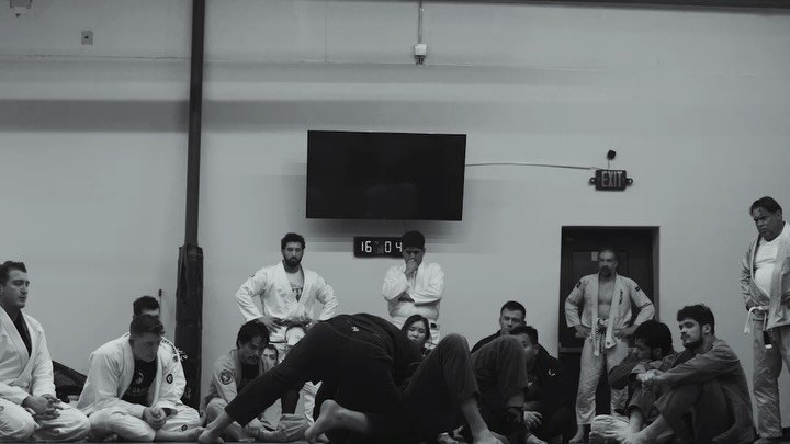 Thursday Night Gi Fundamentals 🥋

A more laid-back night on the mats &mdash; perfect for getting started, getting back into it, or just keeping your techniques sharp.

The energy is mellow, focused, and super welcoming. We keep everything easy to fo