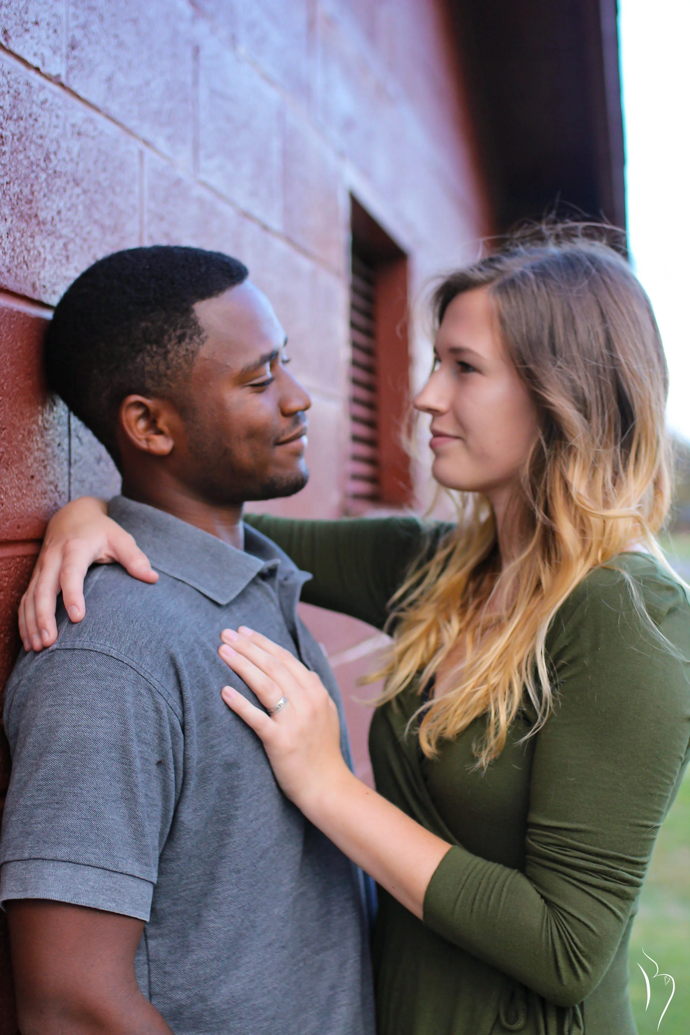 St Louis Birth Photographer Maternity Newborn Birth