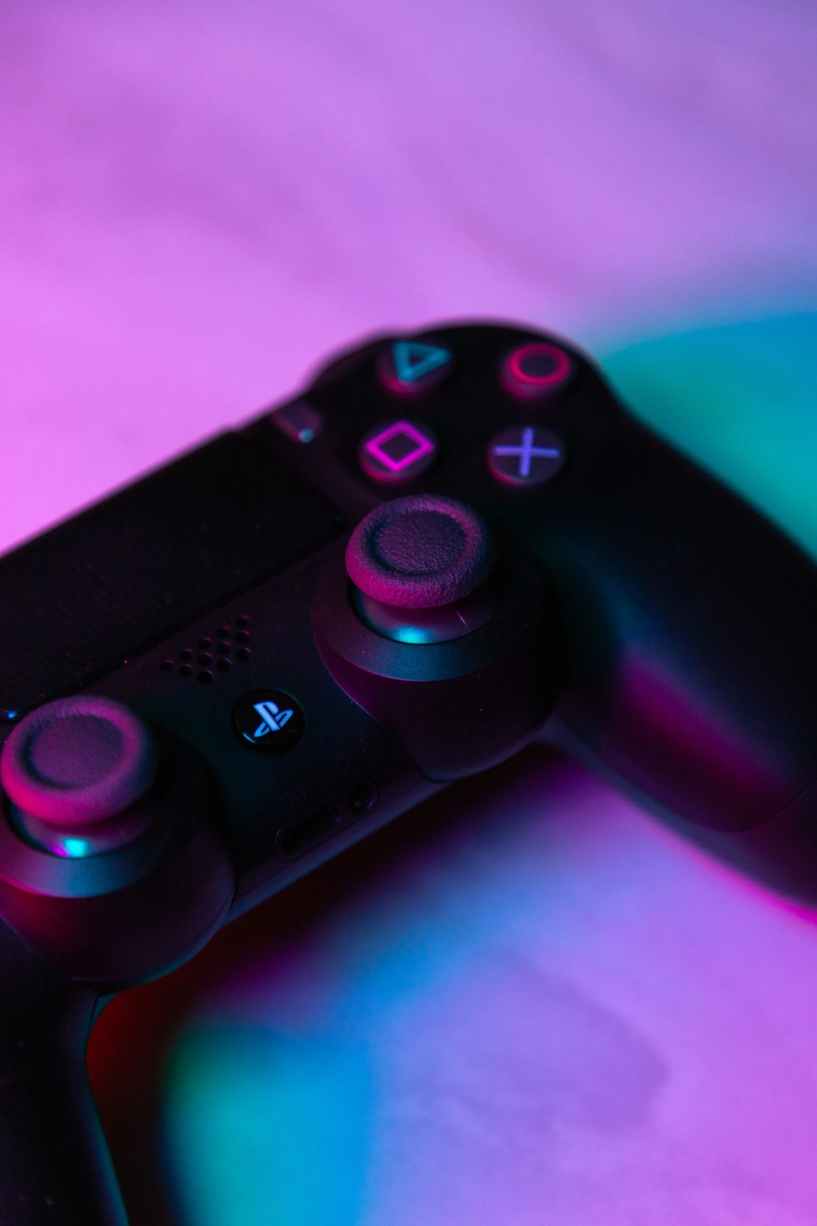 [2022-2] Clase 8: Comentarios a The Game