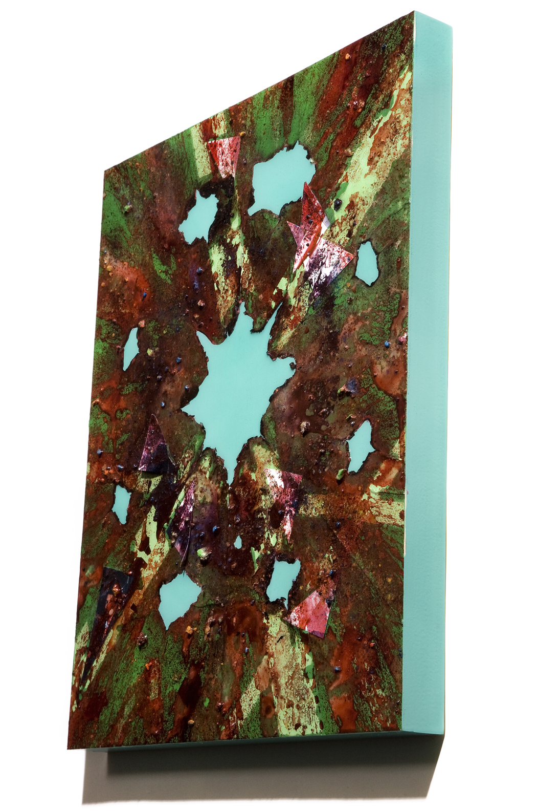 SERIE I, Untitled SIDE VIEW (green/malachite), photographs, photo background paper, chalk, spray paint, packing tape, powder drink, glue, epoxy resin on wood panel, 16"x20"x2", 2019