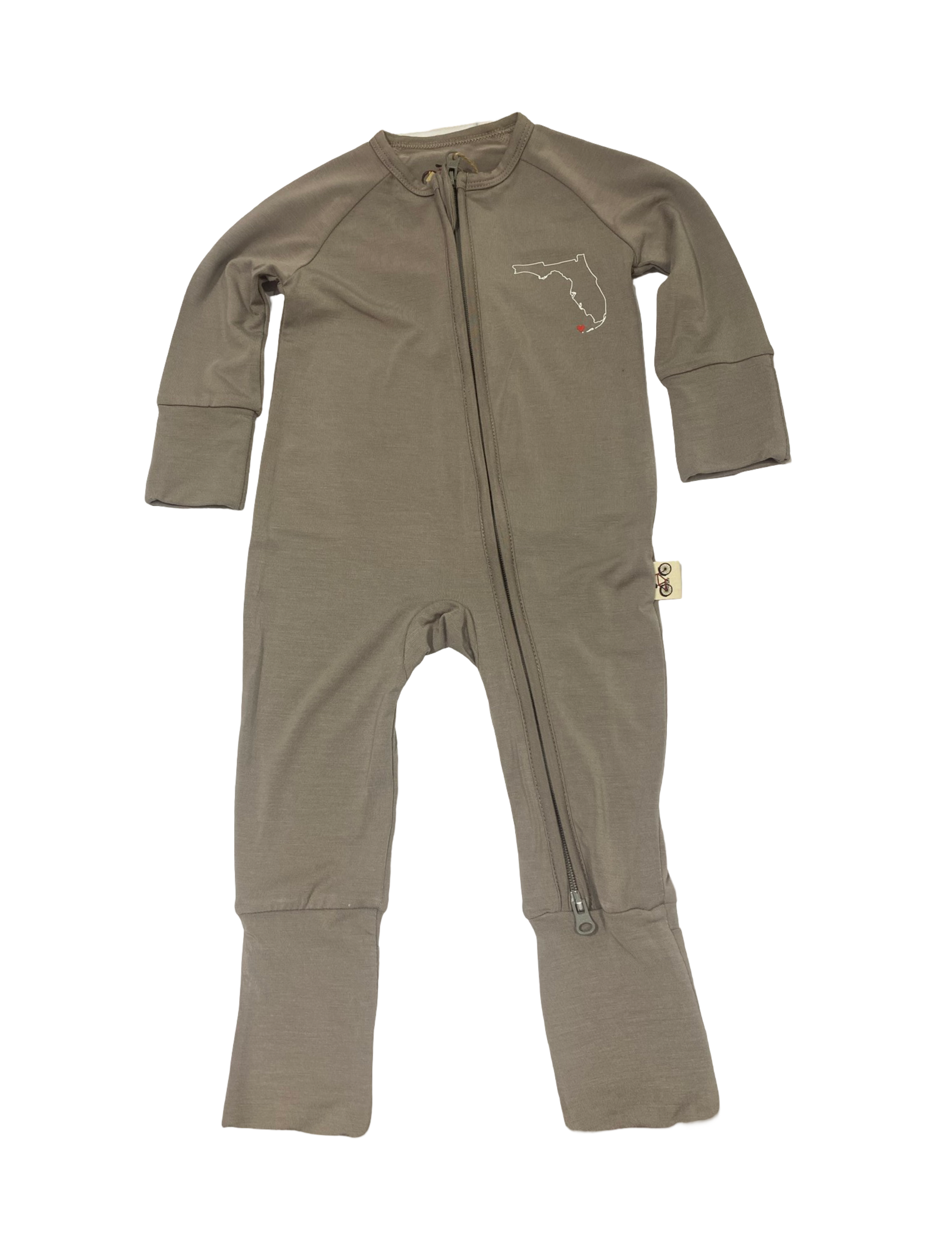 213370F8-8F24-4711-9966-D28E54A26C9C