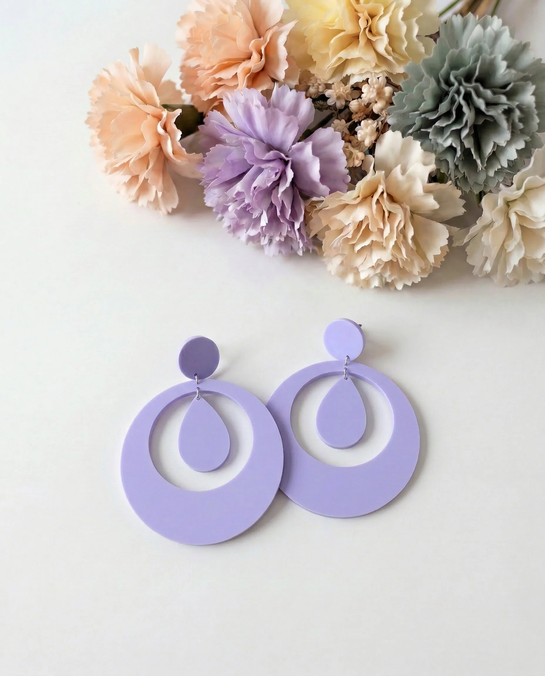 bata de cola_morado.jpeg