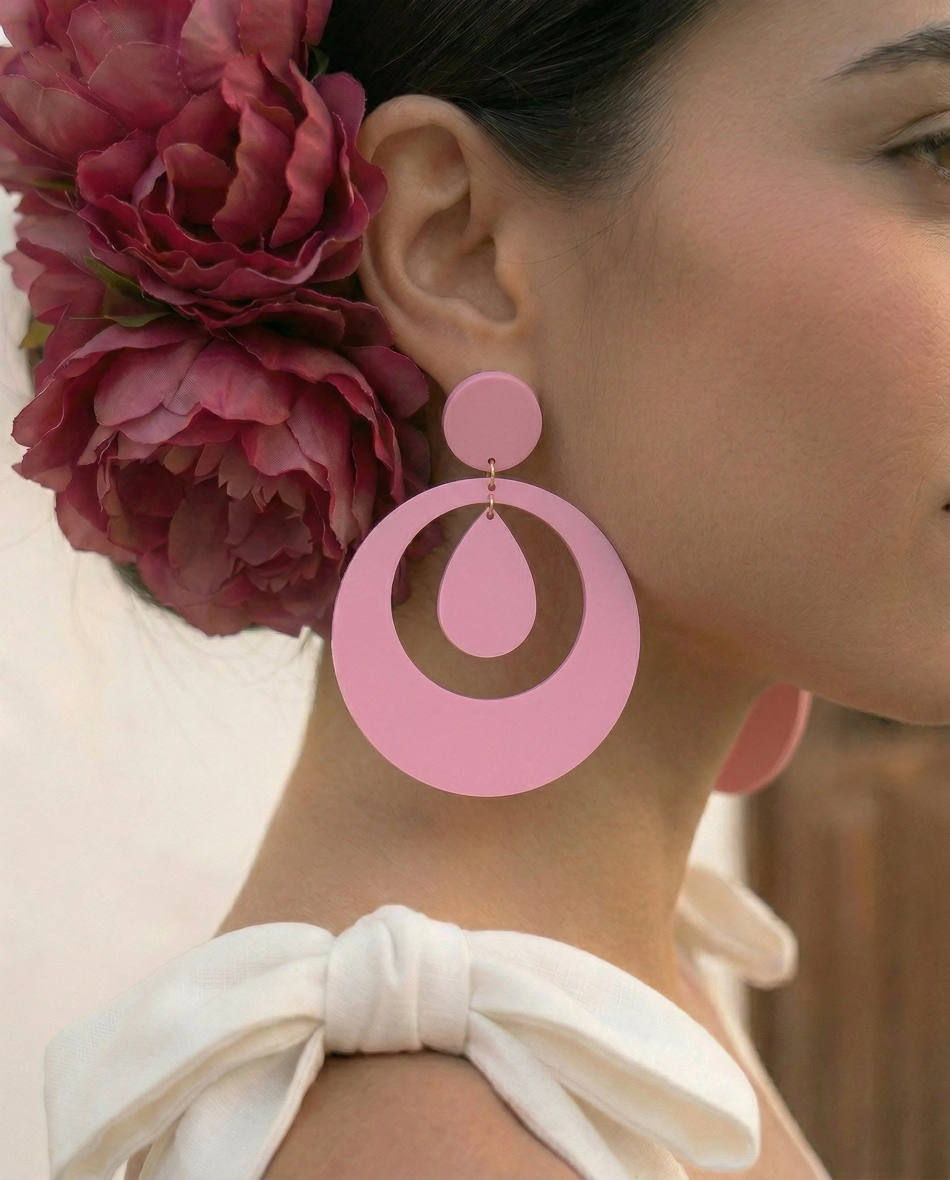 bata de cola_rosa_real.jpeg