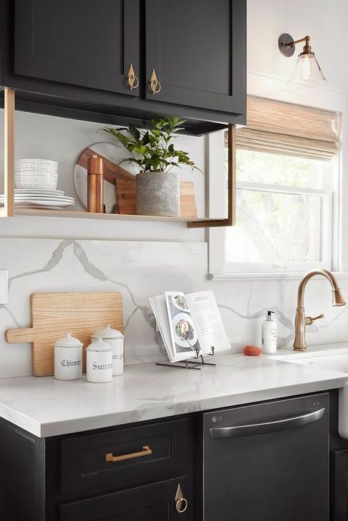 The open-air shelving installed below the cabinets adds a fun decorative flare