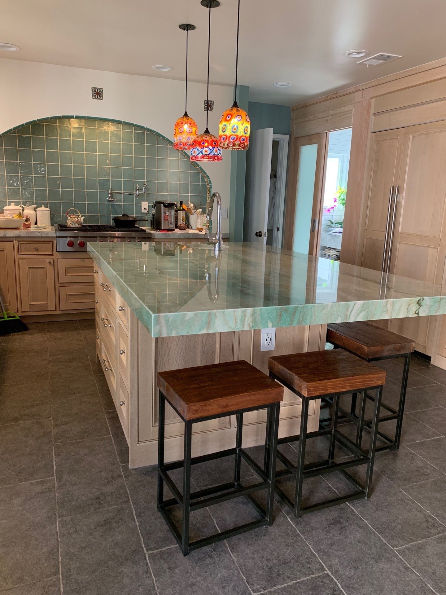 Summer Breeze Quartzite used for the Island is Naturally Bold and Beautiful