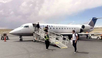 2V6M_18_A2_AIRPORT.jpg