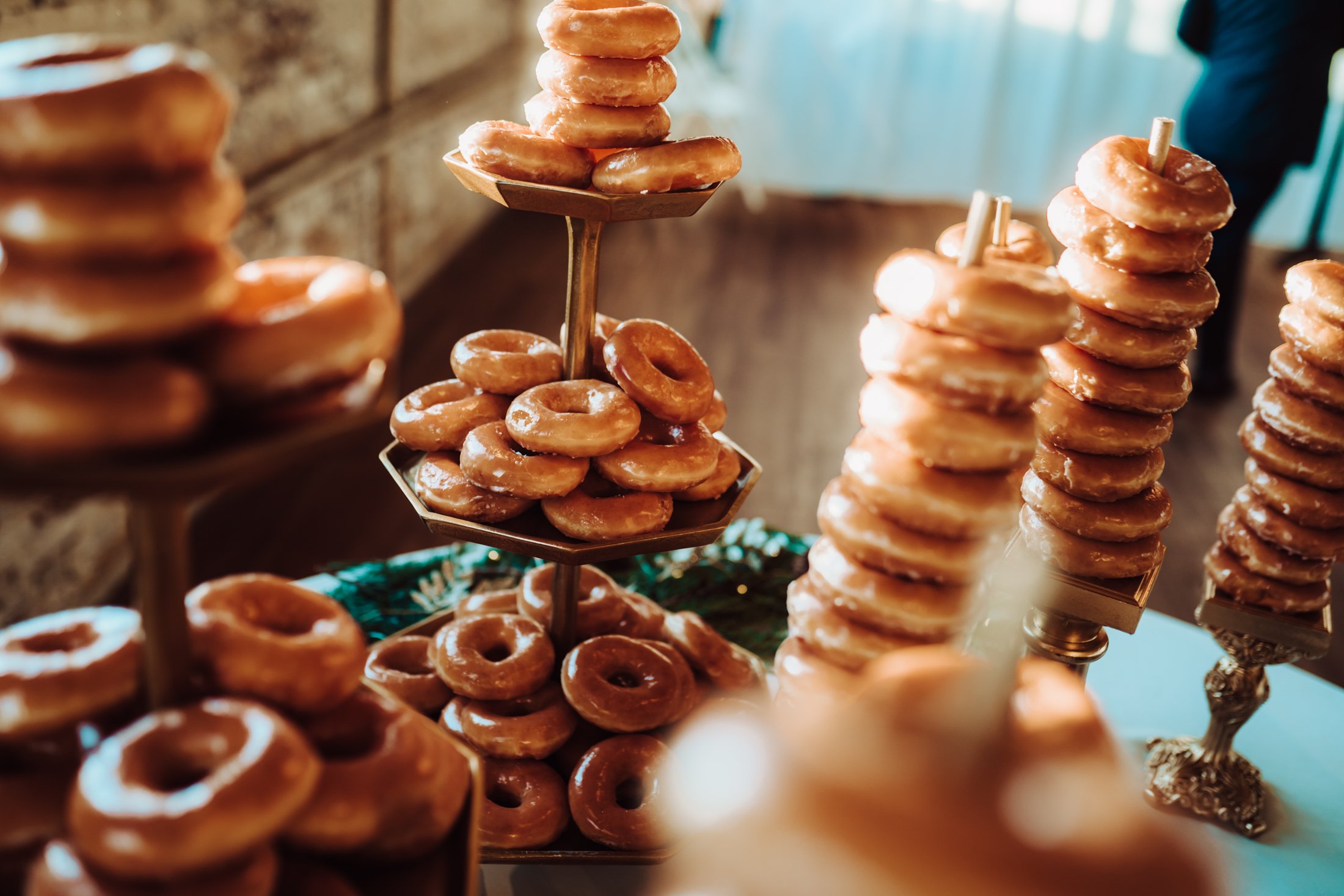 Donut cake at the wedding