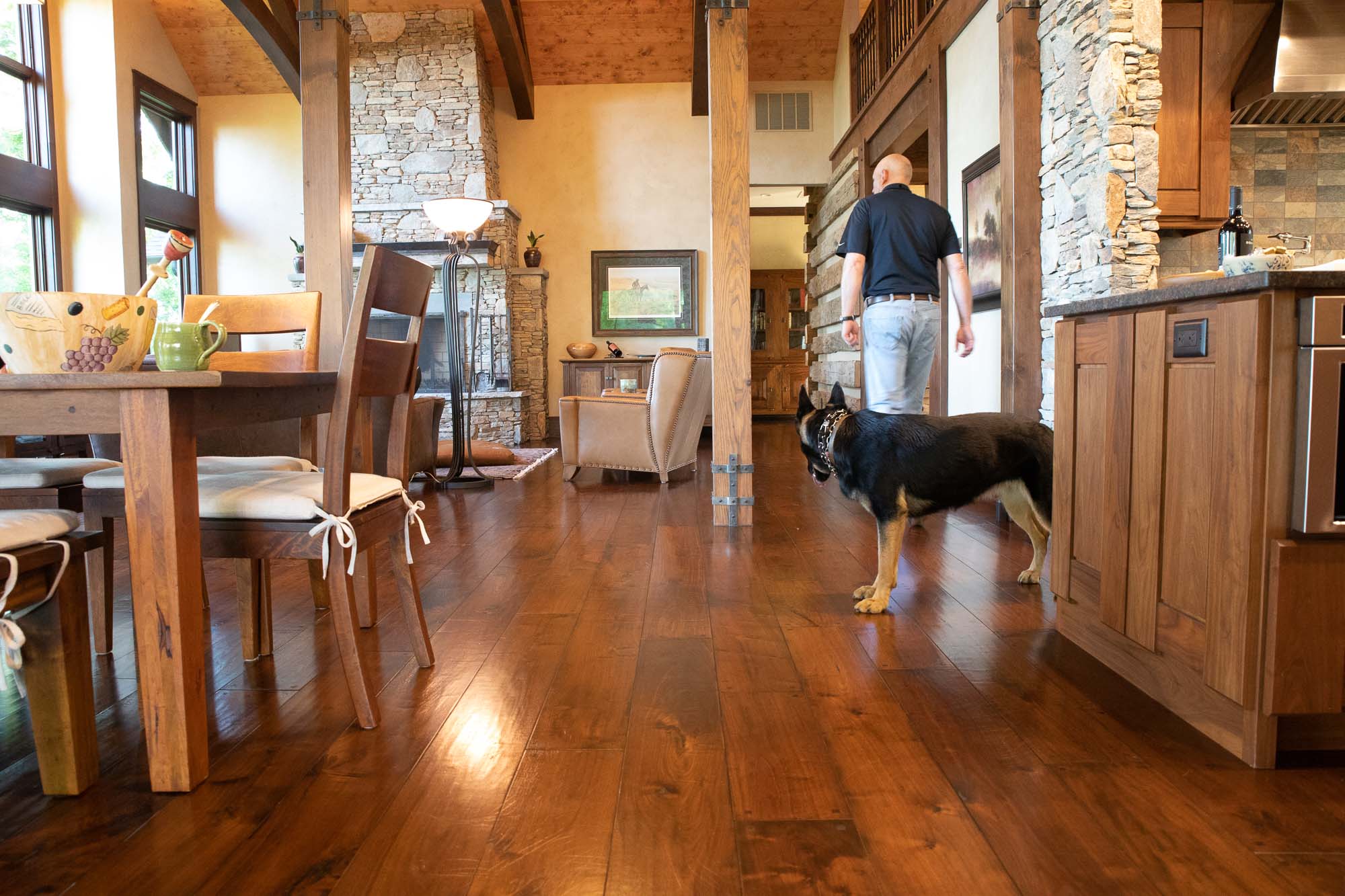 Hardwood Vs Engineered Wood Flooring Pros Cons From An Expert